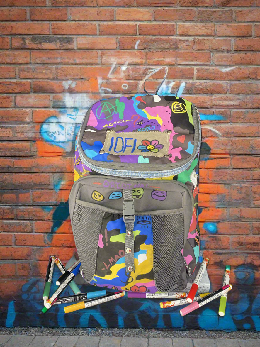 1of1 Graffiti-Backpack 🎨…